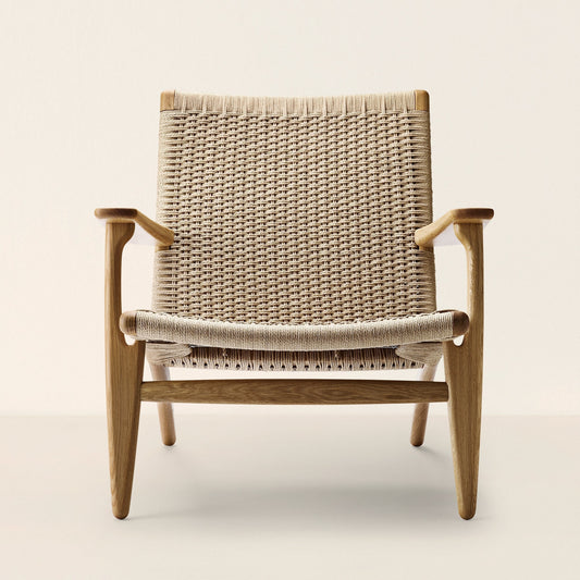 CH25 | Easy Chair - Oak Oil