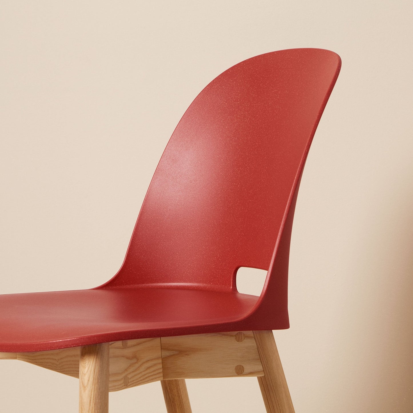 Alfi Chair High Back